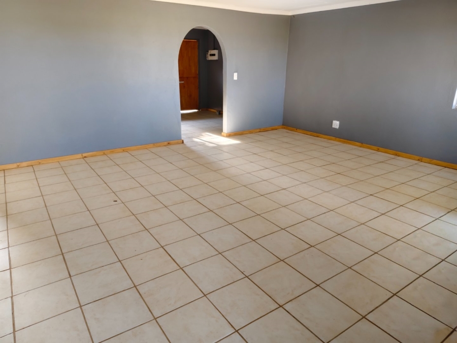 To Let 2 Bedroom Property for Rent in Kellys View Free State